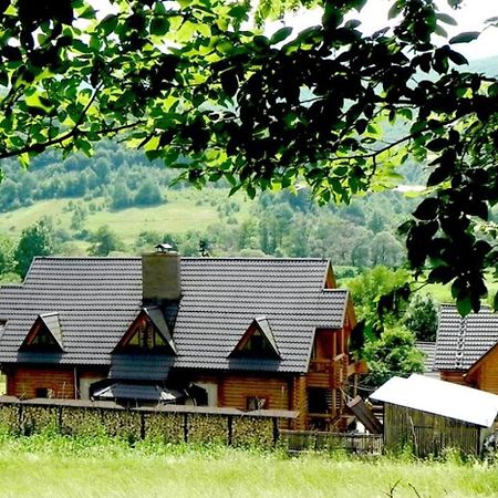 Приватна Садиба Дикий Мед Ploskoye Ngoại thất bức ảnh